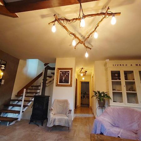 Richilak Apartment Visegrád Екстериор снимка